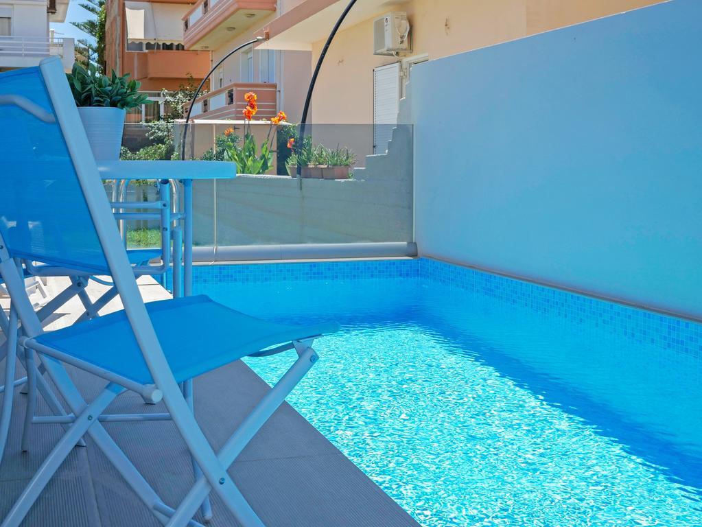 Sonja Beachfront Apartments คาโตดารัตโซ ภายนอก รูปภาพ