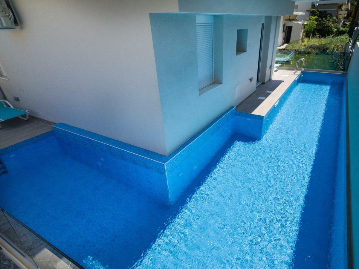Sonja Beachfront Apartments คาโตดารัตโซ ภายนอก รูปภาพ